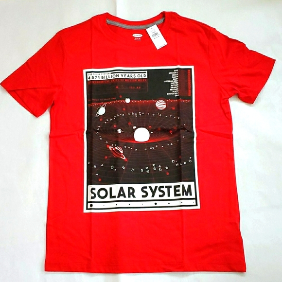 NWT: OLD NAVY SHORT SLEEVE GRAPHIC TEE - Picture 1 of 3